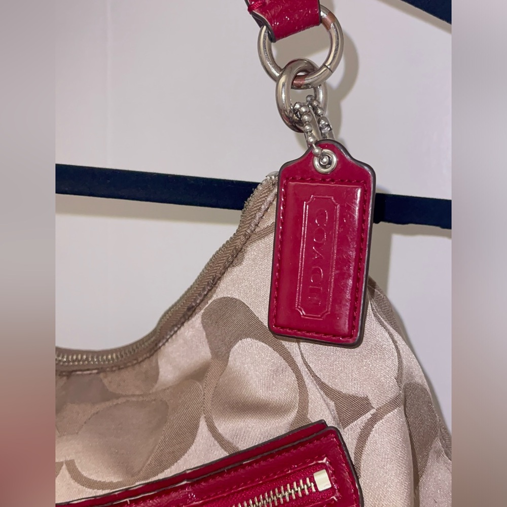 Coach Bag - Picture 4 of 6